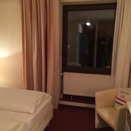Hotel Waldkur レーア エクステリア 写真