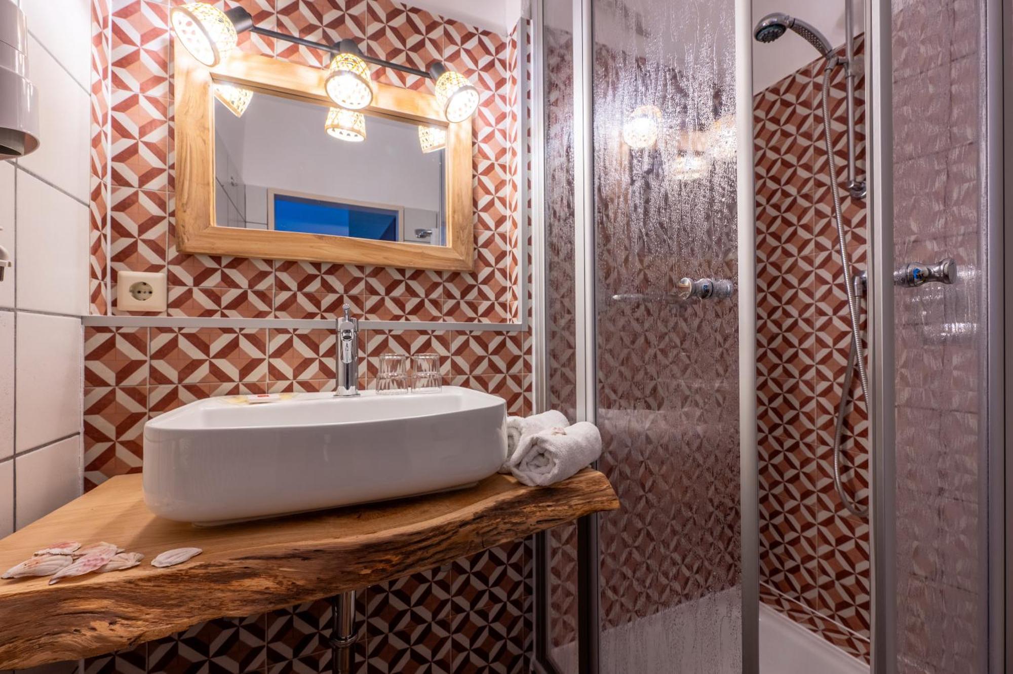 Hotel Waldkur レーア エクステリア 写真