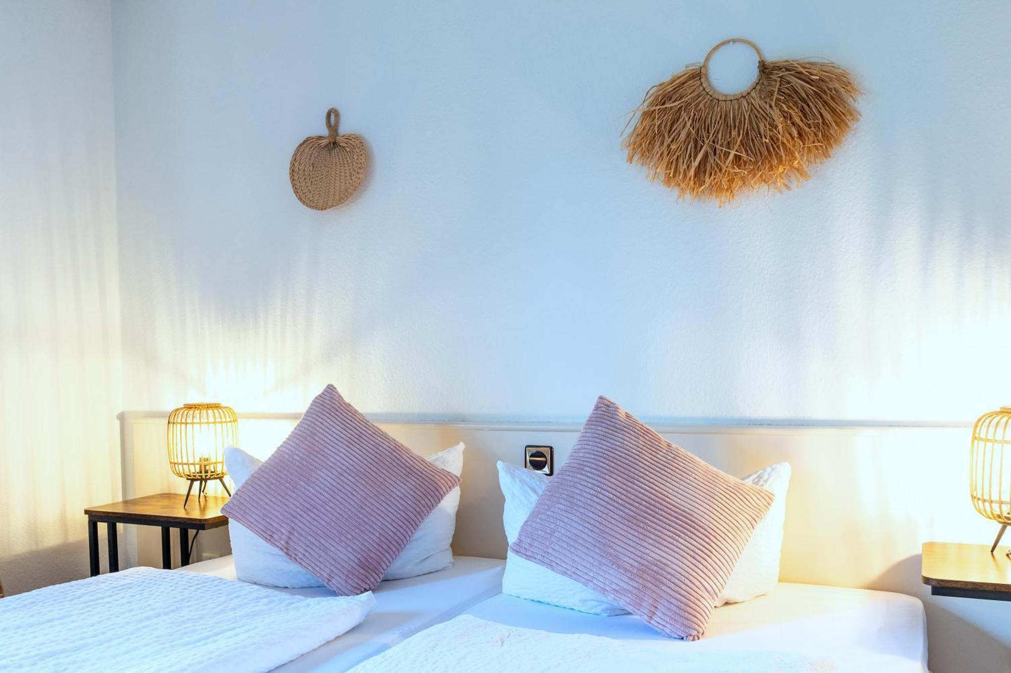 Hotel Waldkur レーア エクステリア 写真