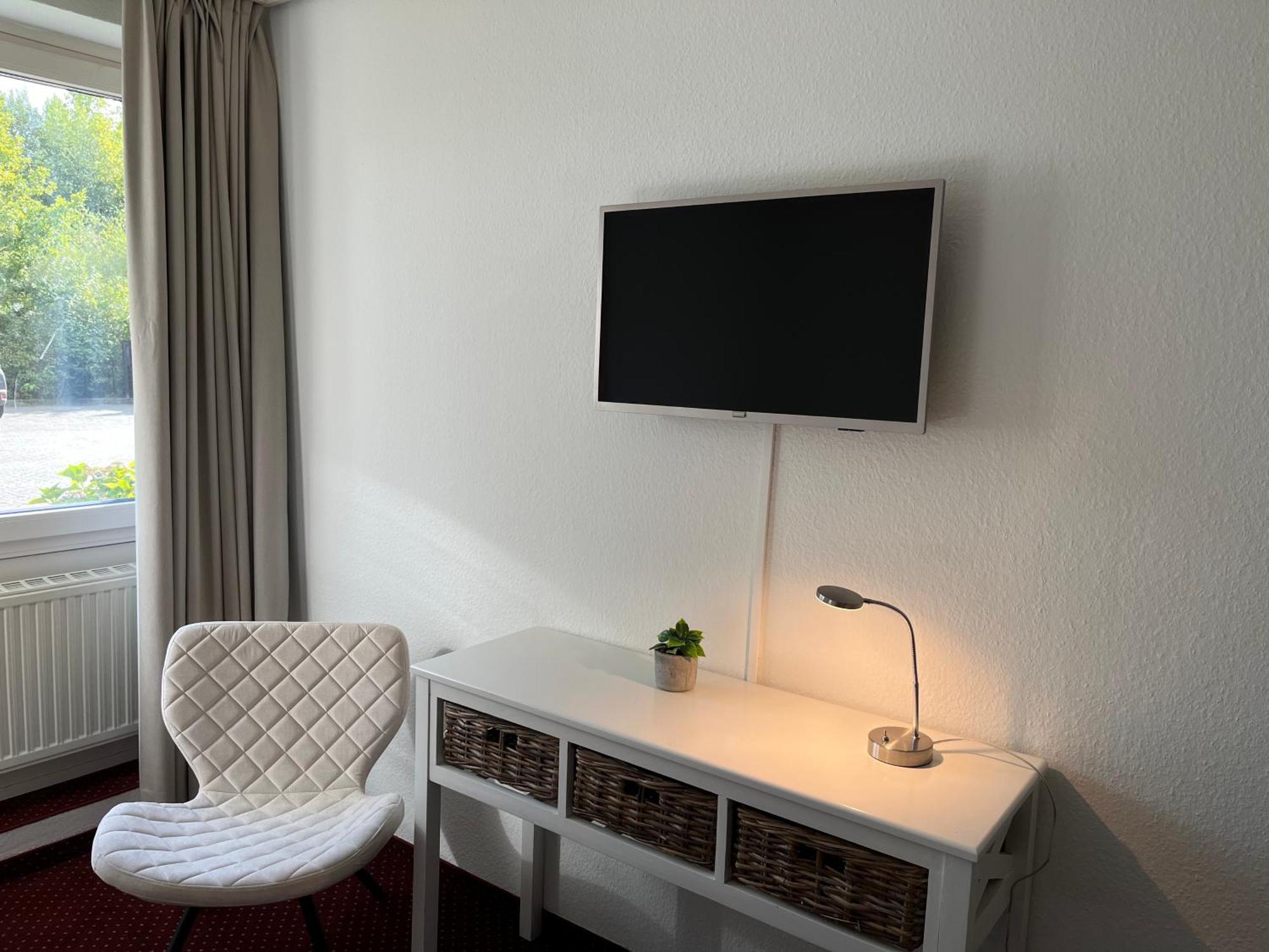 Hotel Waldkur レーア エクステリア 写真