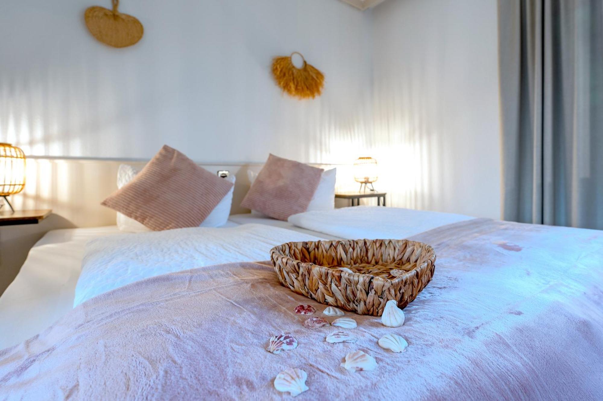 Hotel Waldkur レーア エクステリア 写真